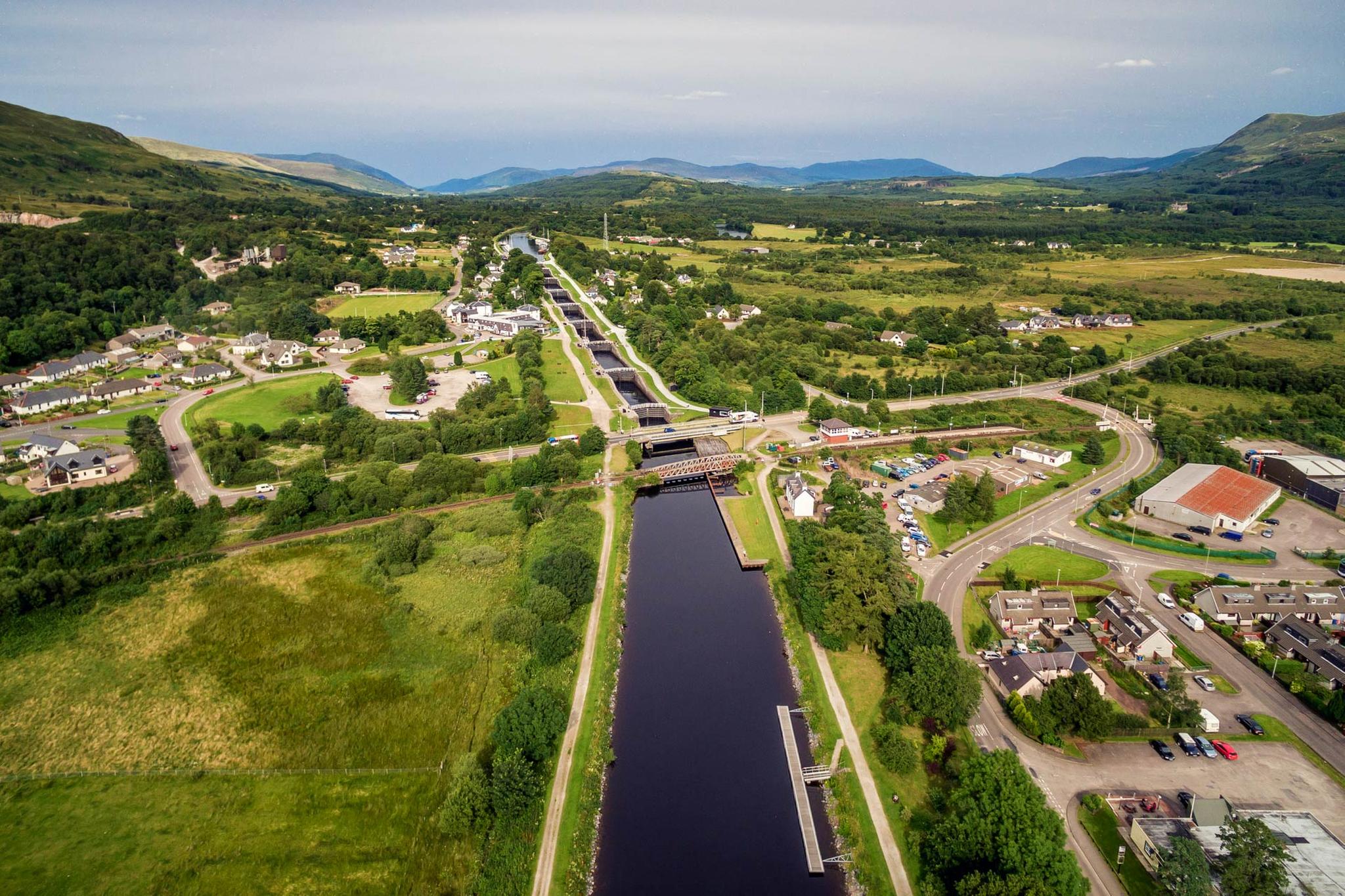 https://cimg.visitscotland.com/cms-images/destinations/attractions/caledonian-canal-above?size=lg