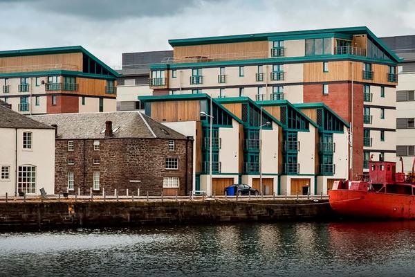 Flats and buildings at the dock in Dundee, near the Apex Hotel at City Quay