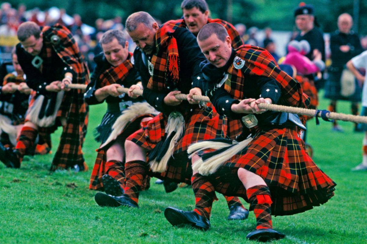 ¿Cuántos clanes escoceses hay