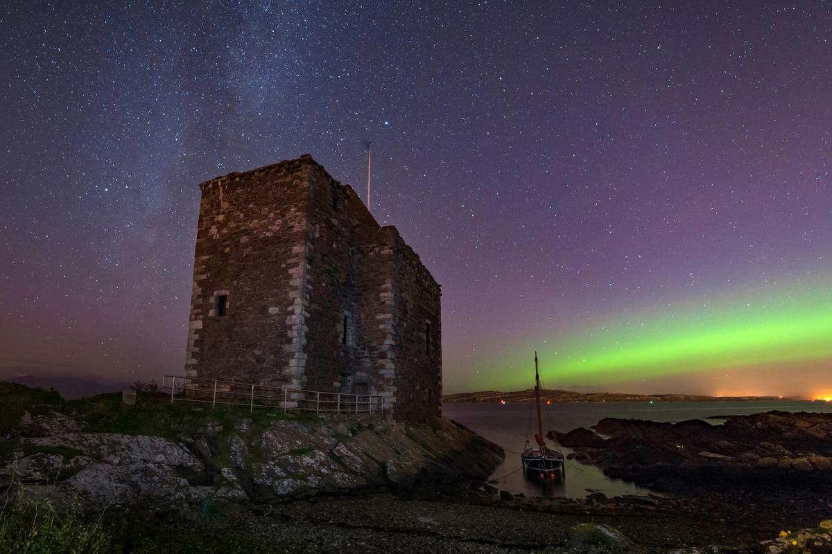 Portencross Castle in North Ayrshire with the Northern Lights in the background © Christopher Marr